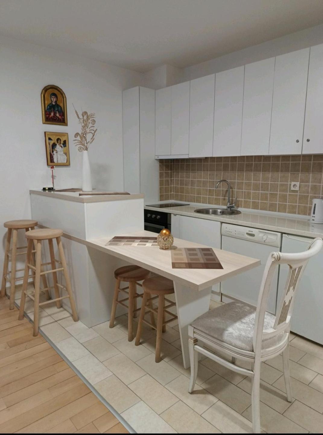 Appartamento Nektar 88 Vrnjačka Banja Esterno foto